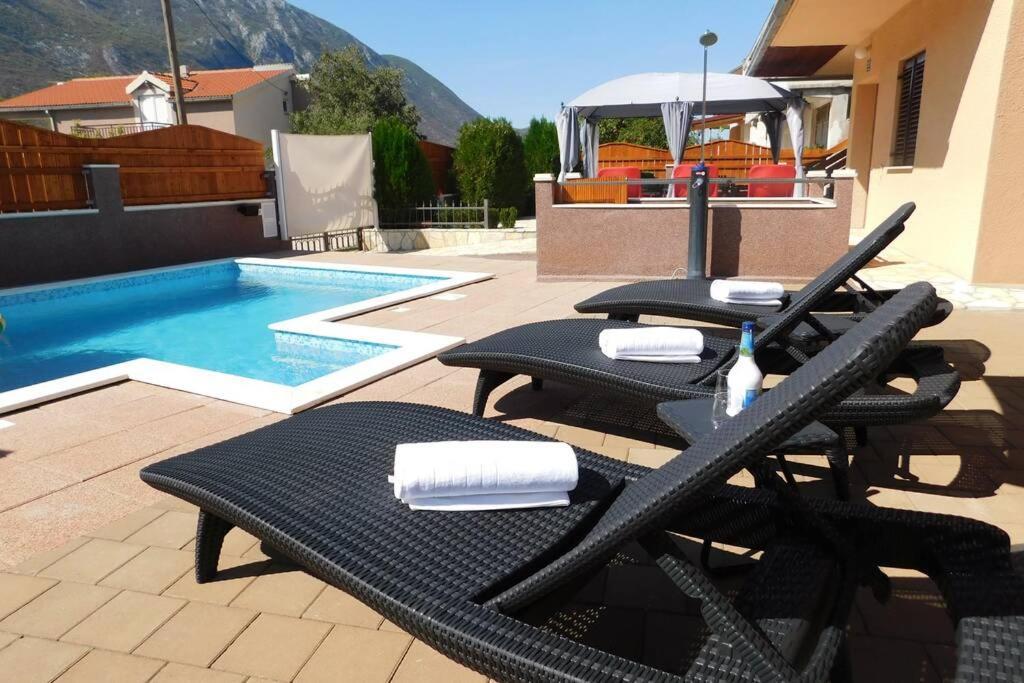 Holiday Home Jass Near Makarska Zagvozd エクステリア 写真