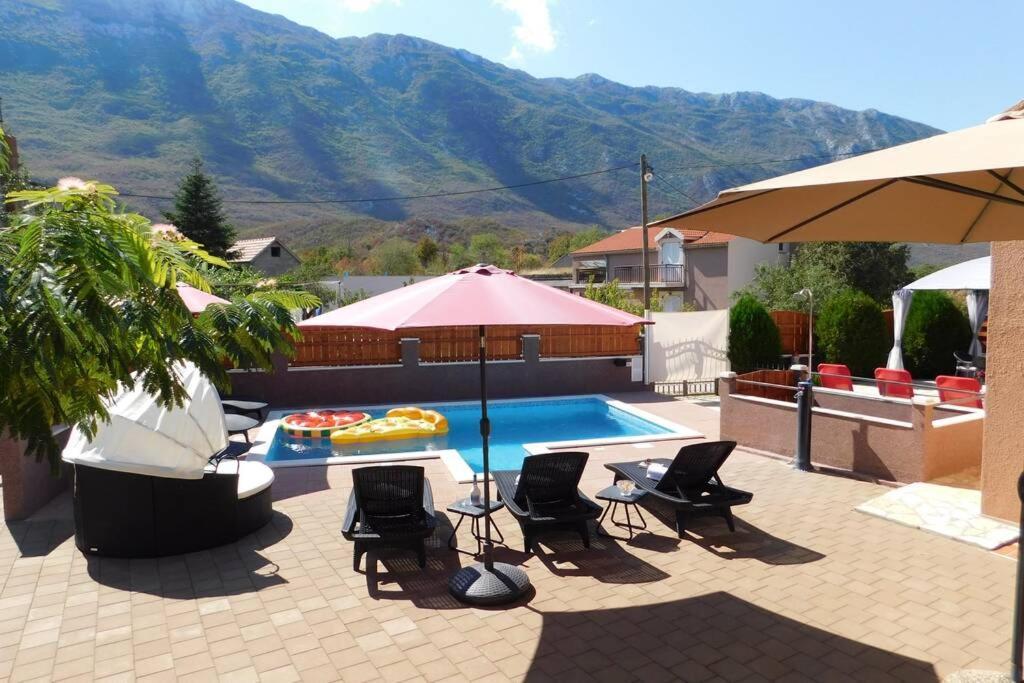 Holiday Home Jass Near Makarska Zagvozd エクステリア 写真