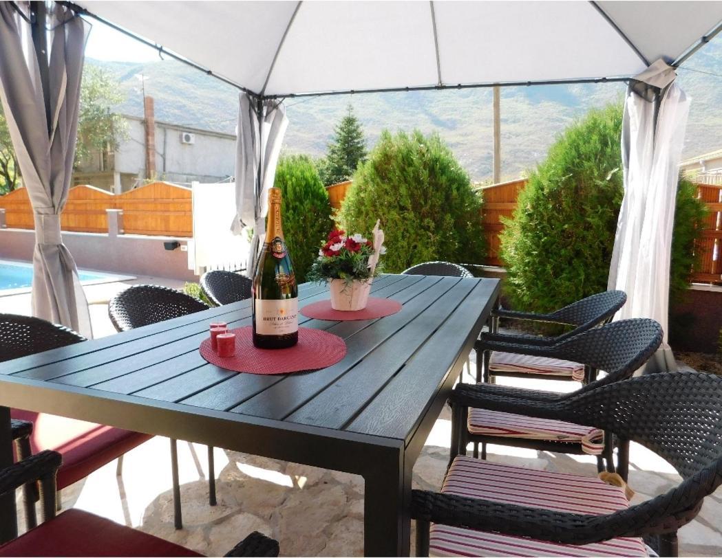 Holiday Home Jass Near Makarska Zagvozd エクステリア 写真
