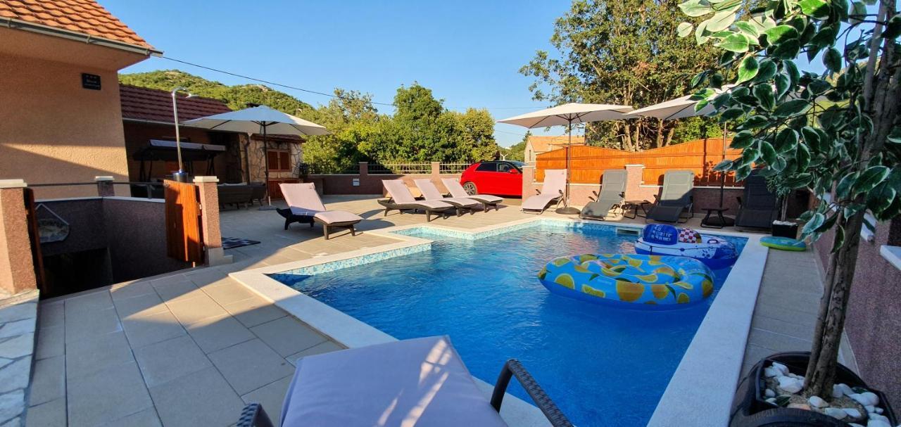 Holiday Home Jass Near Makarska Zagvozd エクステリア 写真