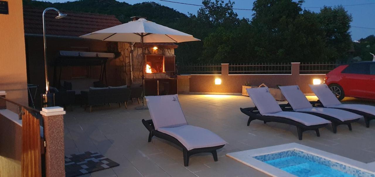 Holiday Home Jass Near Makarska Zagvozd エクステリア 写真